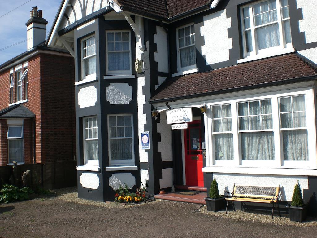Melville Lodge Gatwick ホーリー エクステリア 写真
